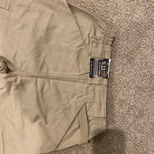 NWT! 5.11 Tactical Cotton Canvas Pants Men’s Size 30 Waist/34 Inseam